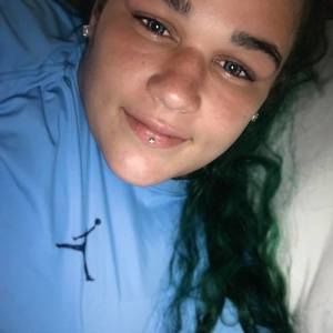 Meet your Posher, Evaliz